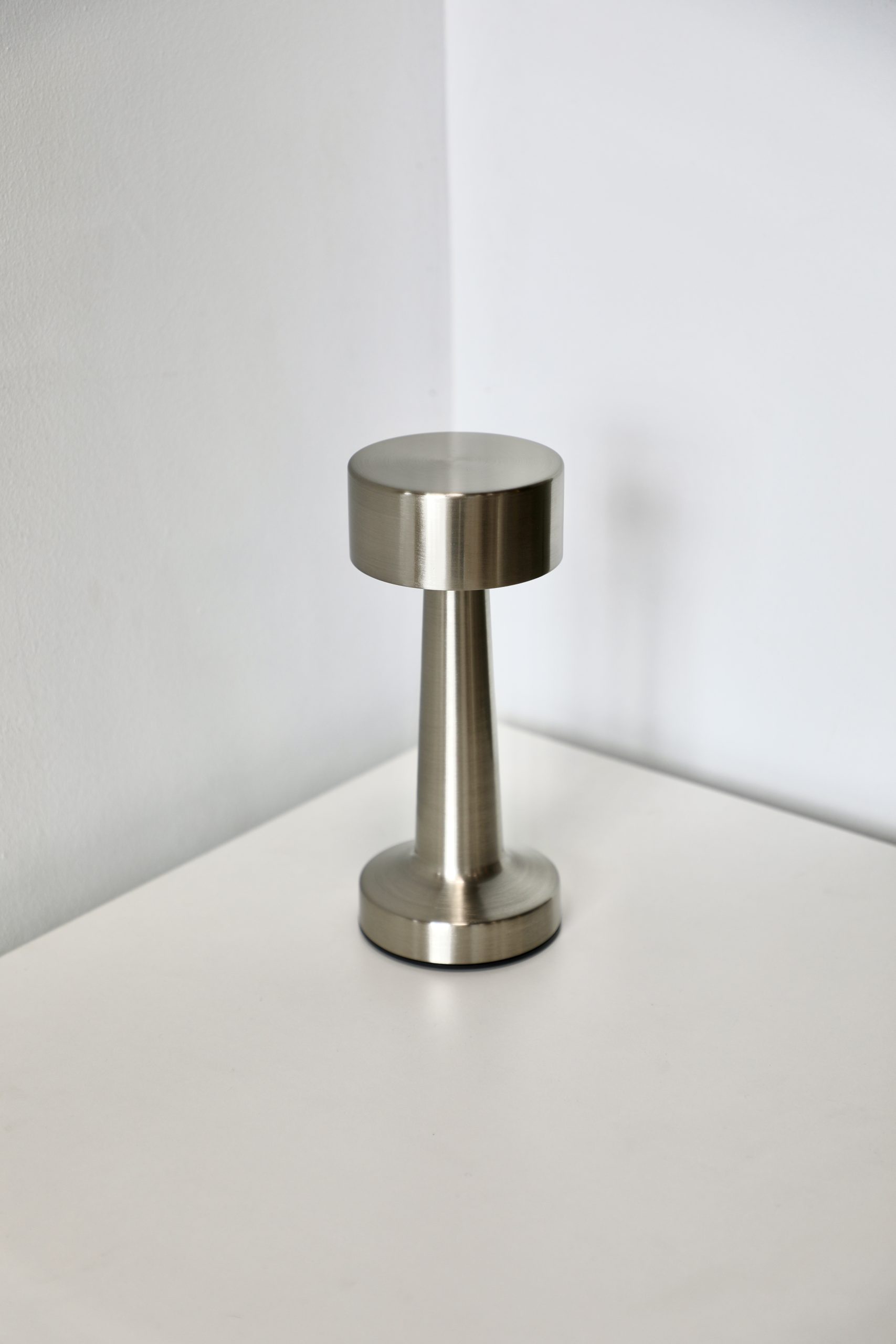 Lámpara de mesa SL 801