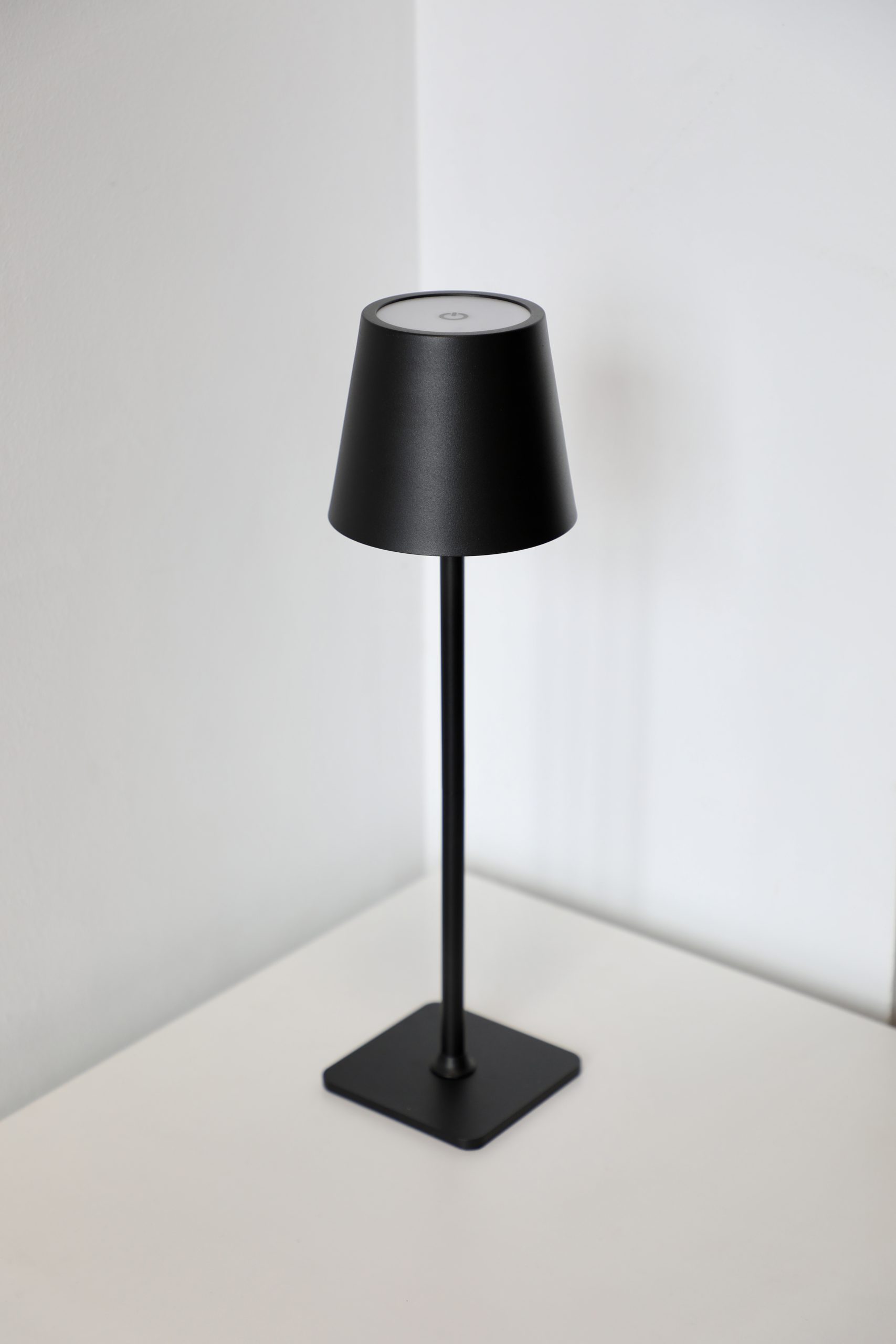 Lámpara de escritorio OMG JTY