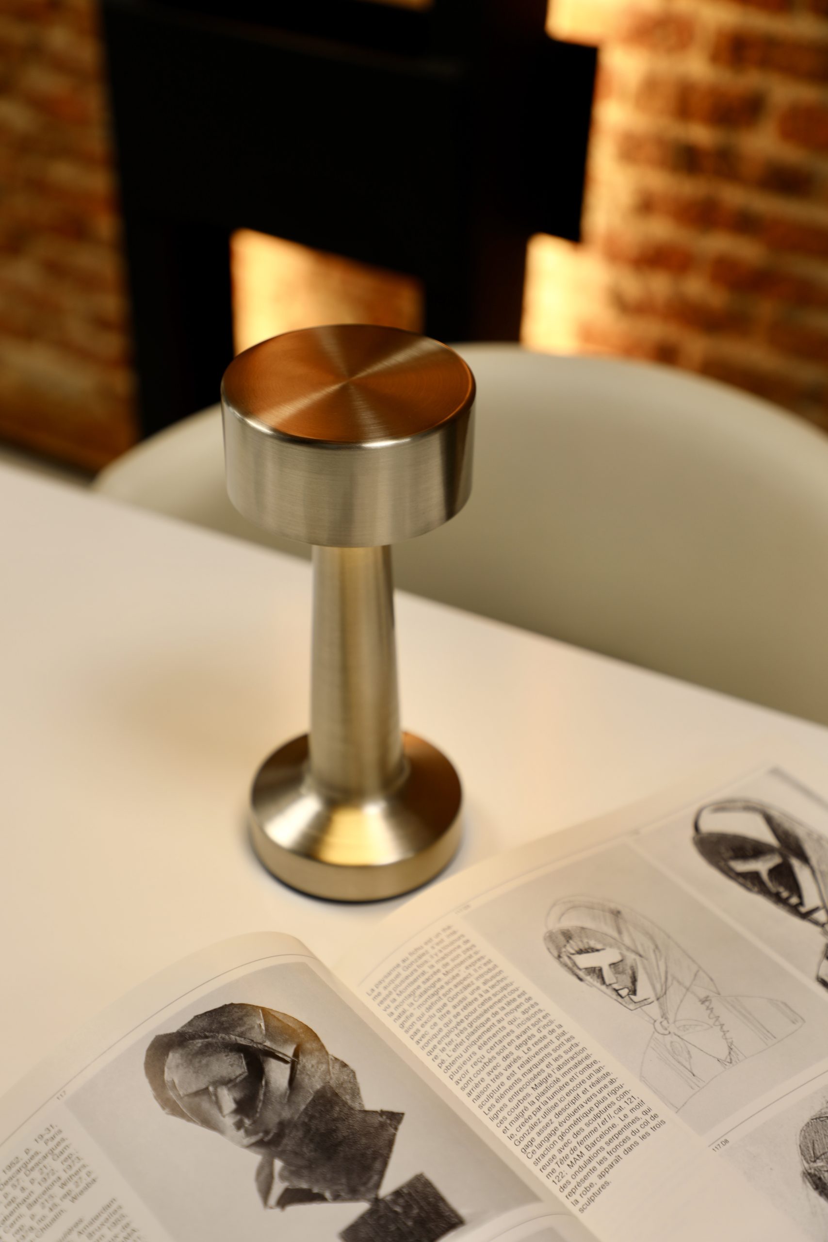 Lámpara de mesa SL 801 - Imagen 2