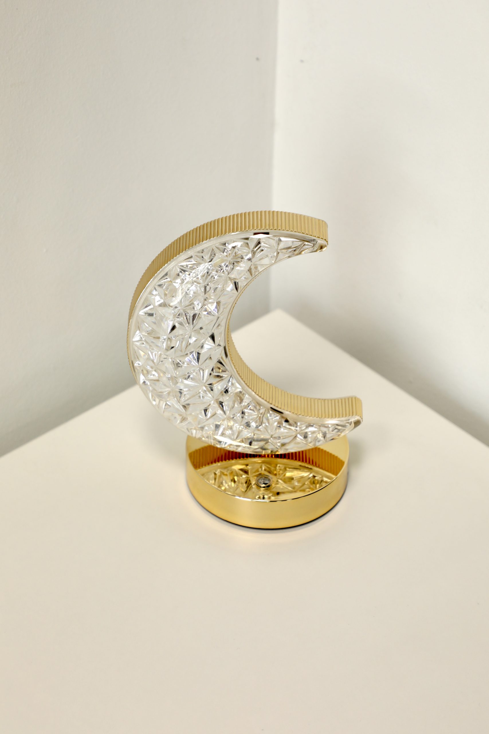 Lámpara de mesa LED con diseño de Luna-SL701