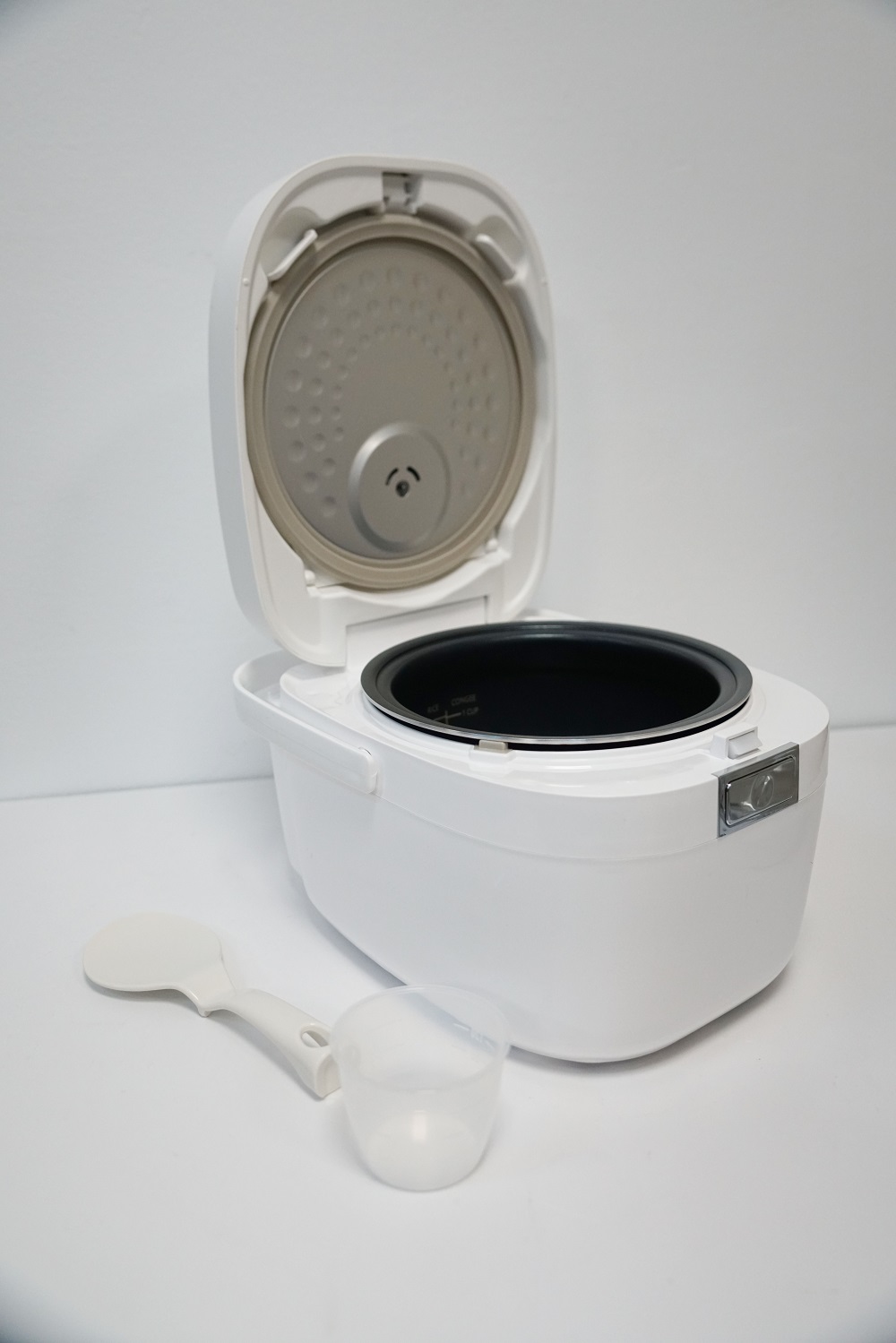 IH RICE COOKER-NJSIH30C - Imagen 4