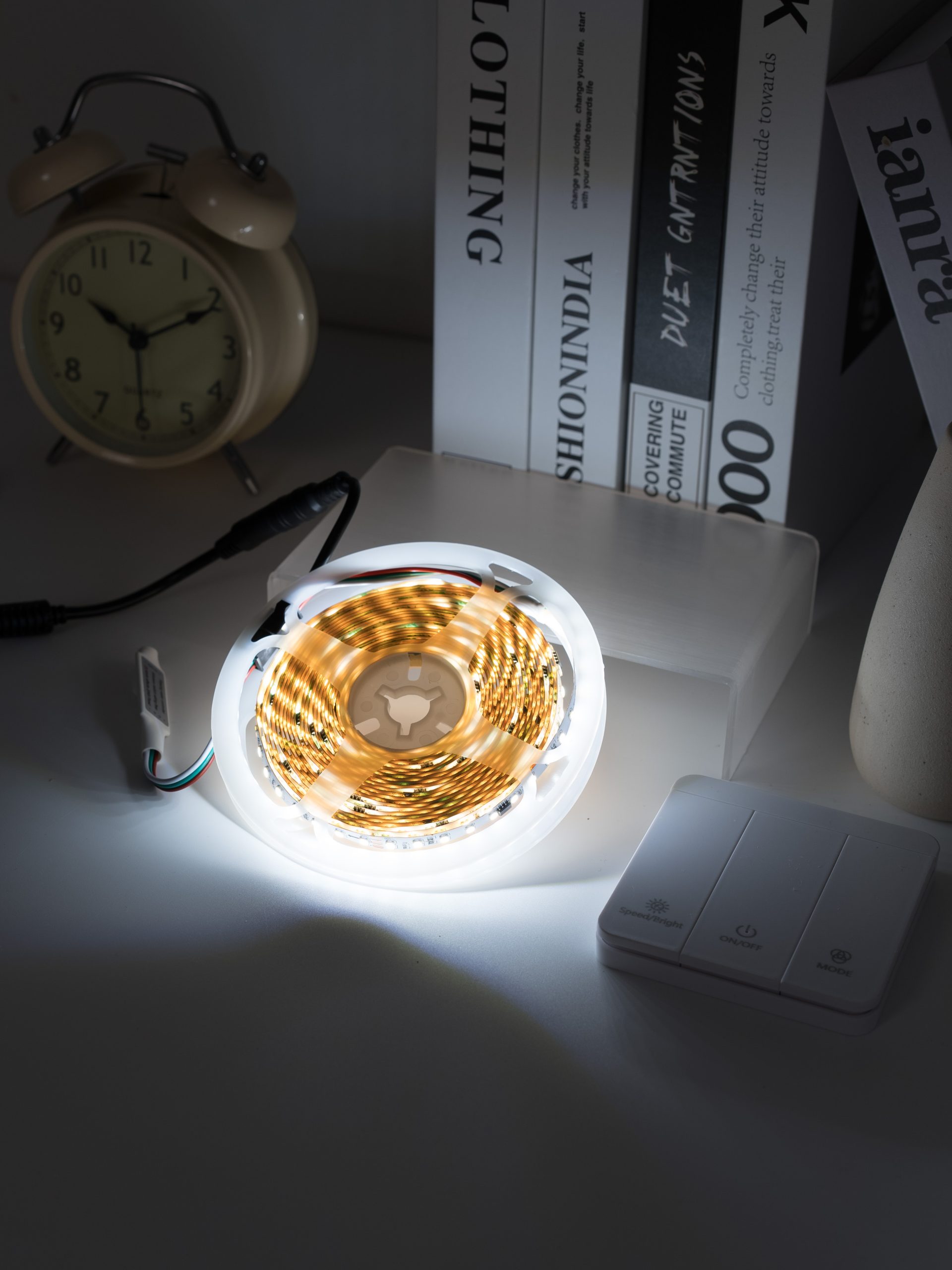 TIRA de Luces-AMH24V2835120DLS - Imagen 3