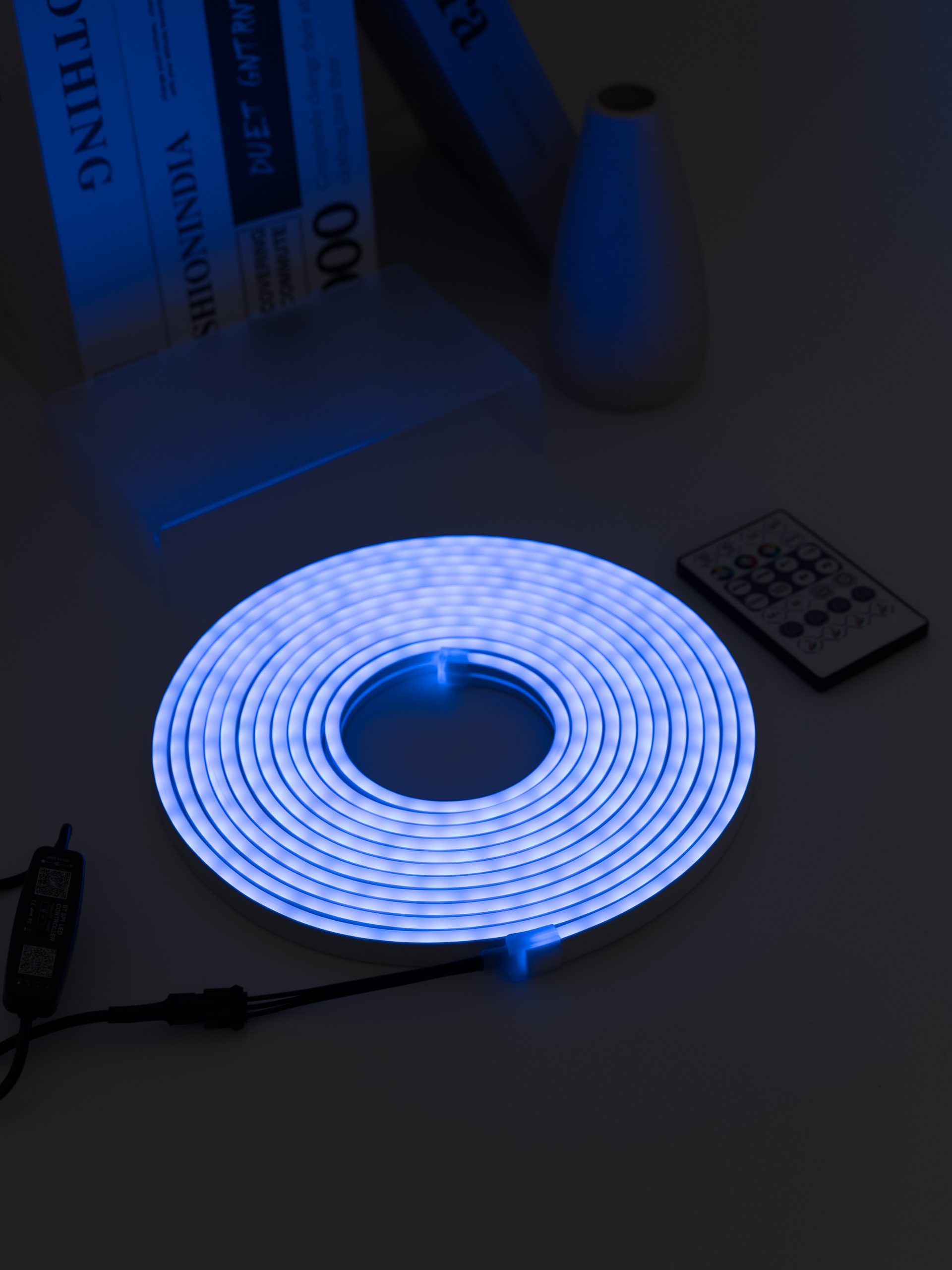 Tira de luz LED de Neón-AMH12V353596DHC - Imagen 5