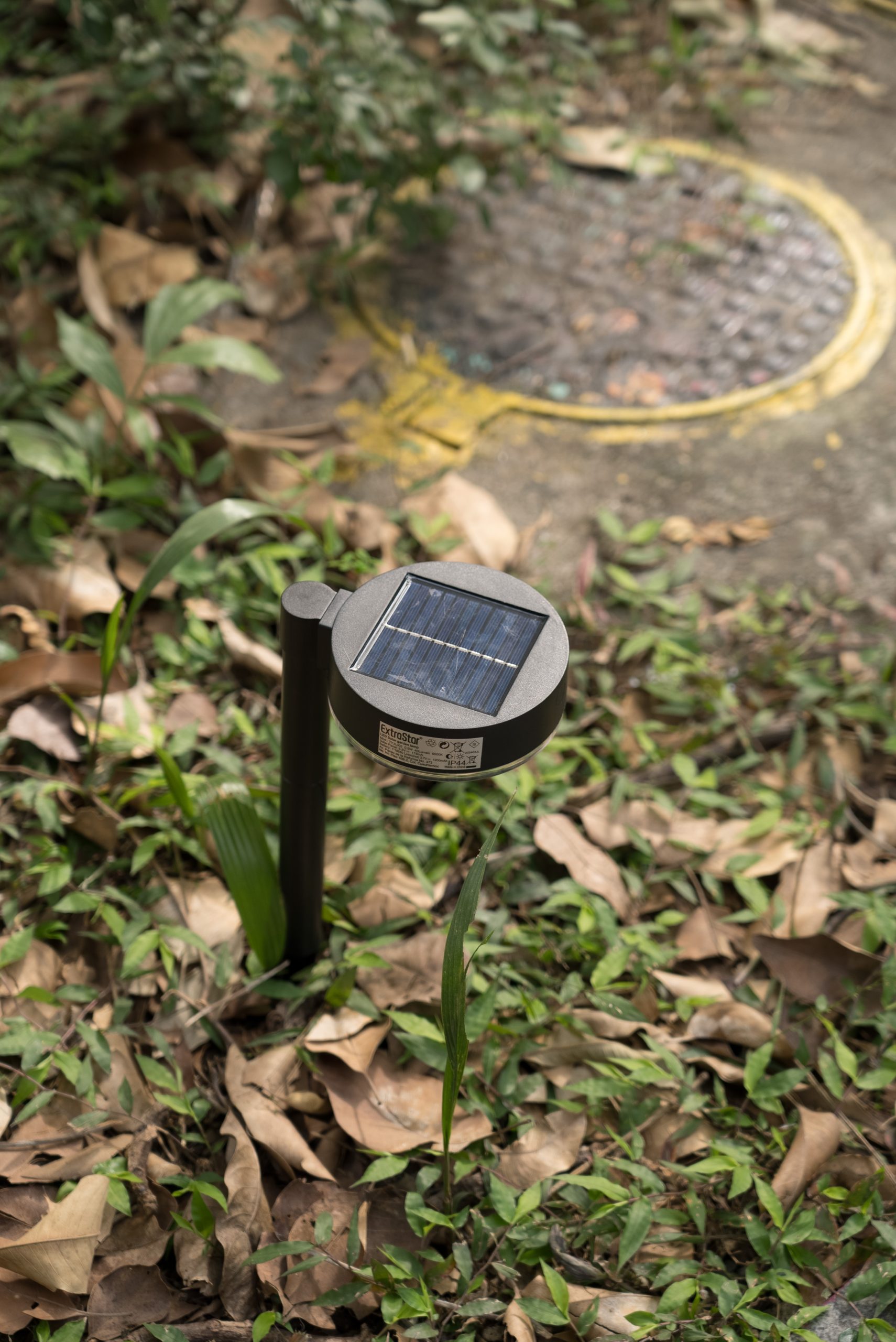 Lampara solar LED con sensor de luz-TYJL002 - Imagen 3