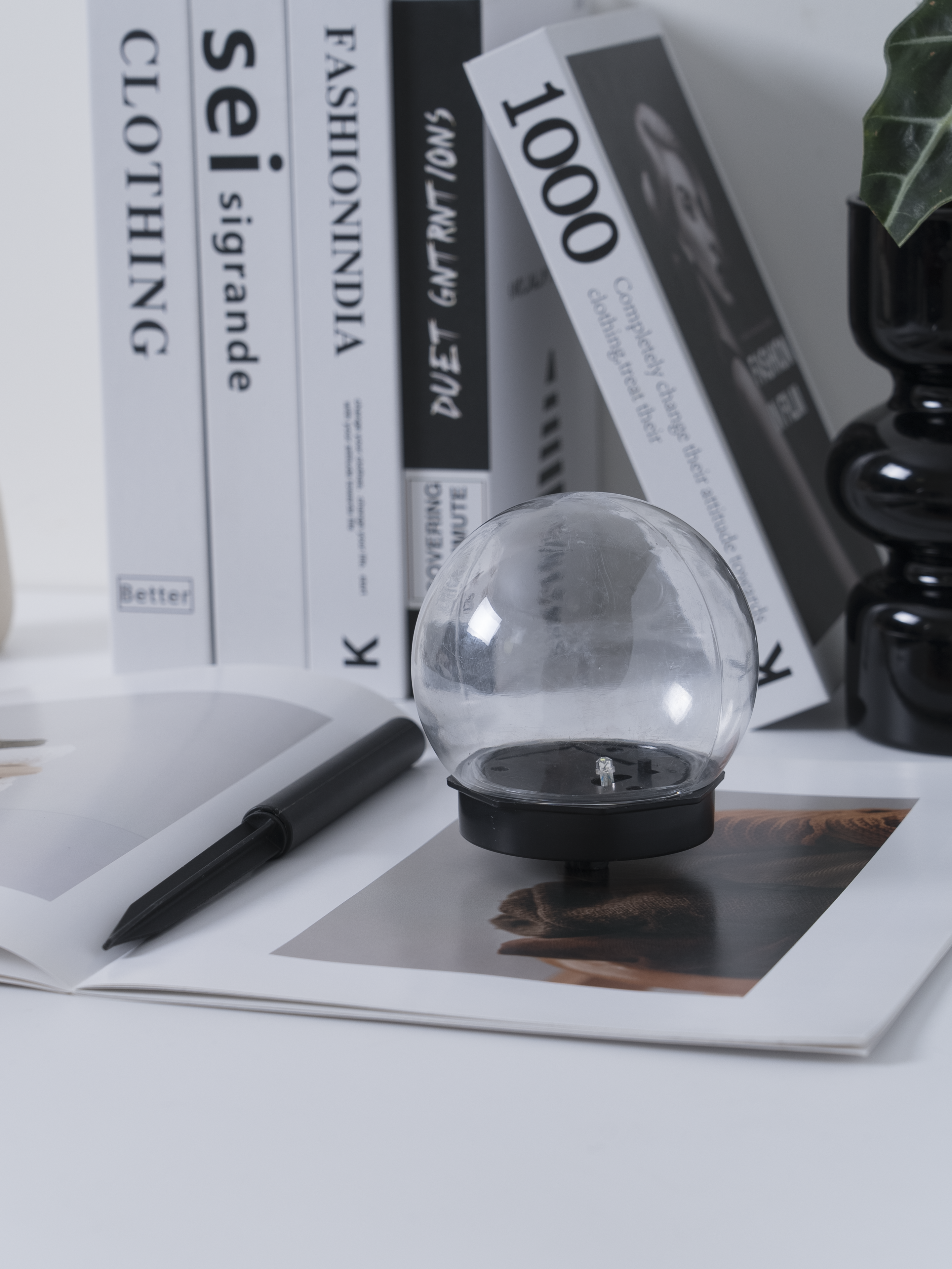 LAMPARA DE JARDIN SOLAR LUNA LLENA TRANSPARENTE 1LM IP44 6500K CON SENSOR DIA/NOCHE-8TYRTE37 - Imagen 4